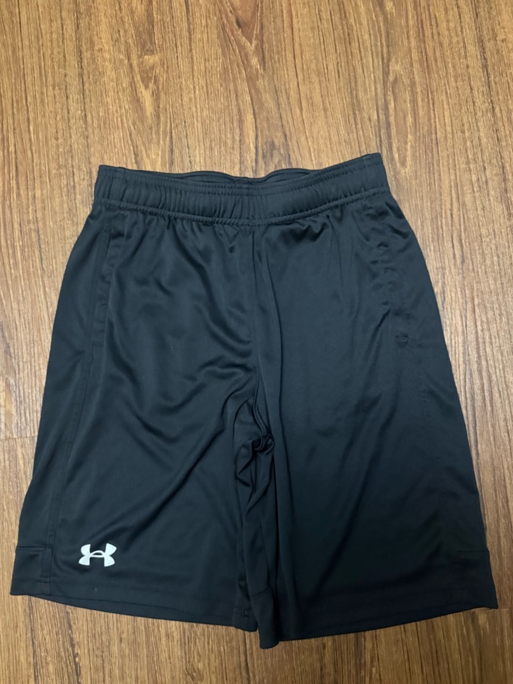Under Armour Black Youth Performance Shorts with Inner Liner - Picture 2 of 2